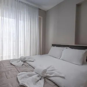  Apartament Antigonidon Square 2